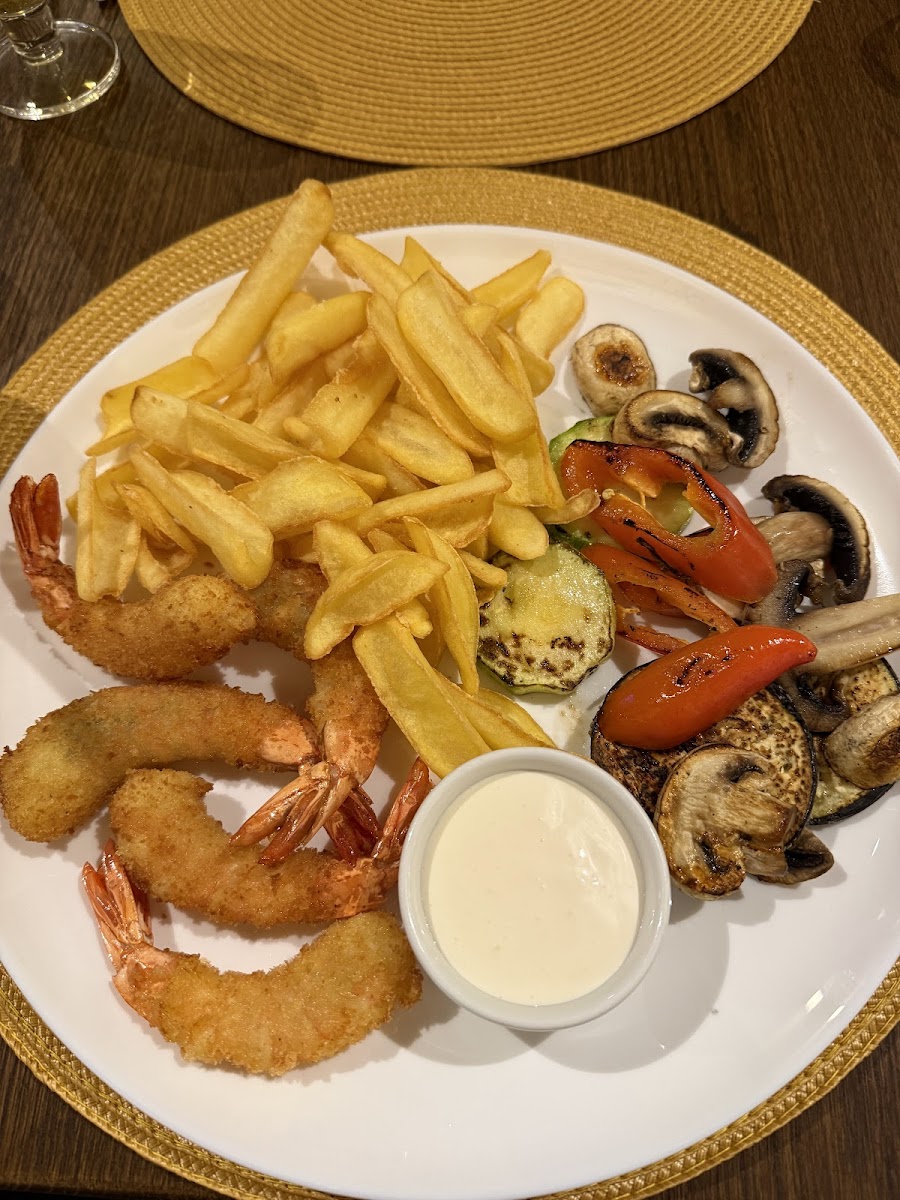 Bachus Prime Cut Photos 2